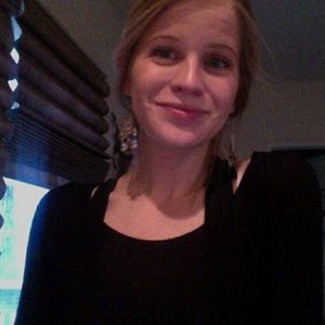 Meet your Posher, Brianne